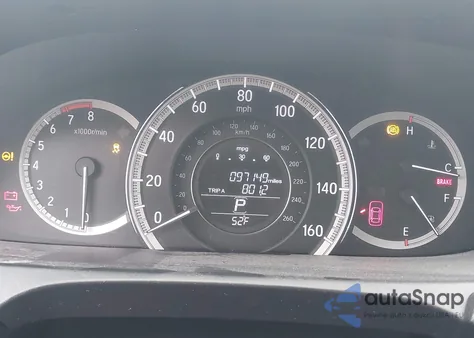 2017 Honda Accord Lx z USA, uszkodzony, nr VIN 1HGCR2F39HA111931